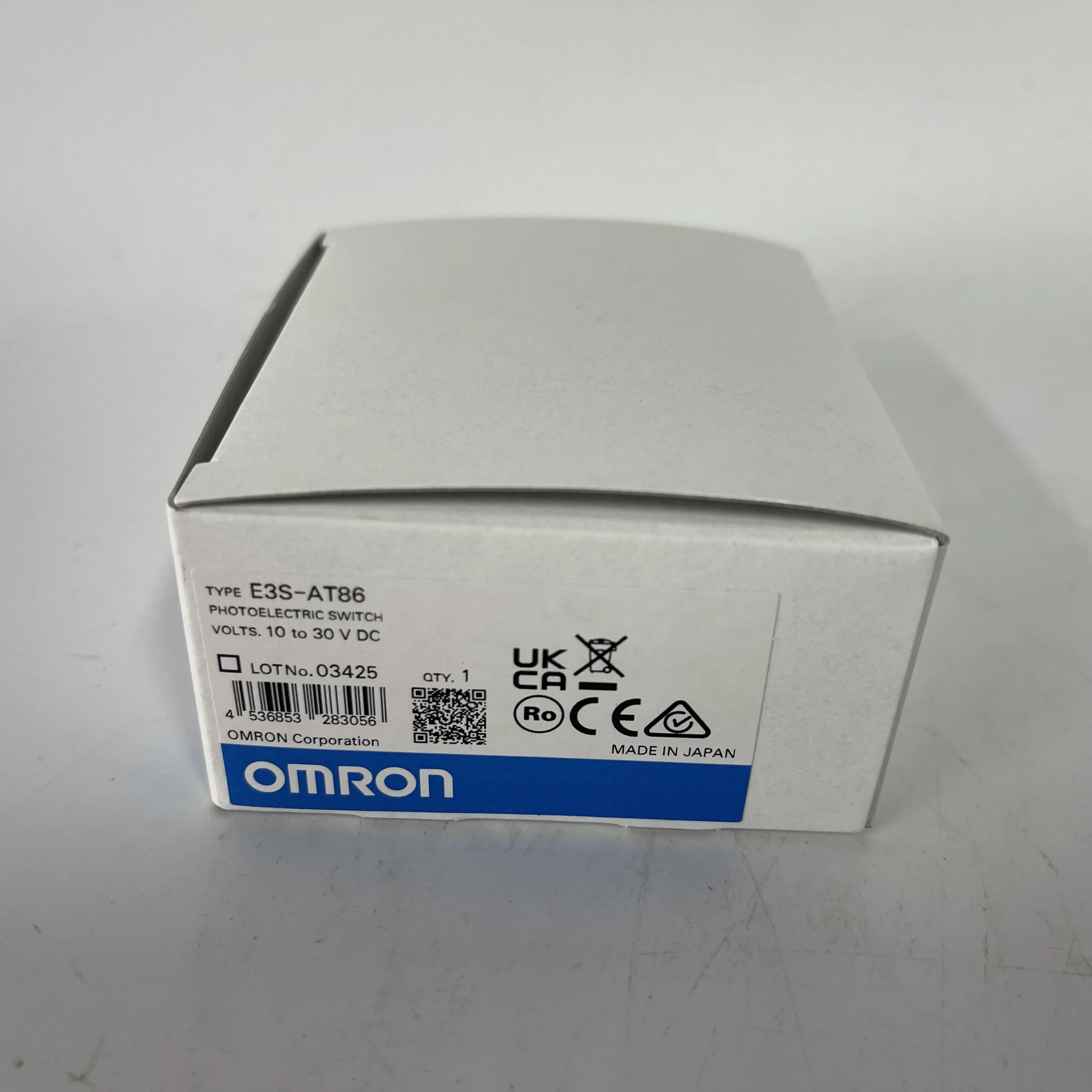 OMRON Photoelectric Sensor E3S-AT86 OMRON Photoelectric Sensor E3S-AT86