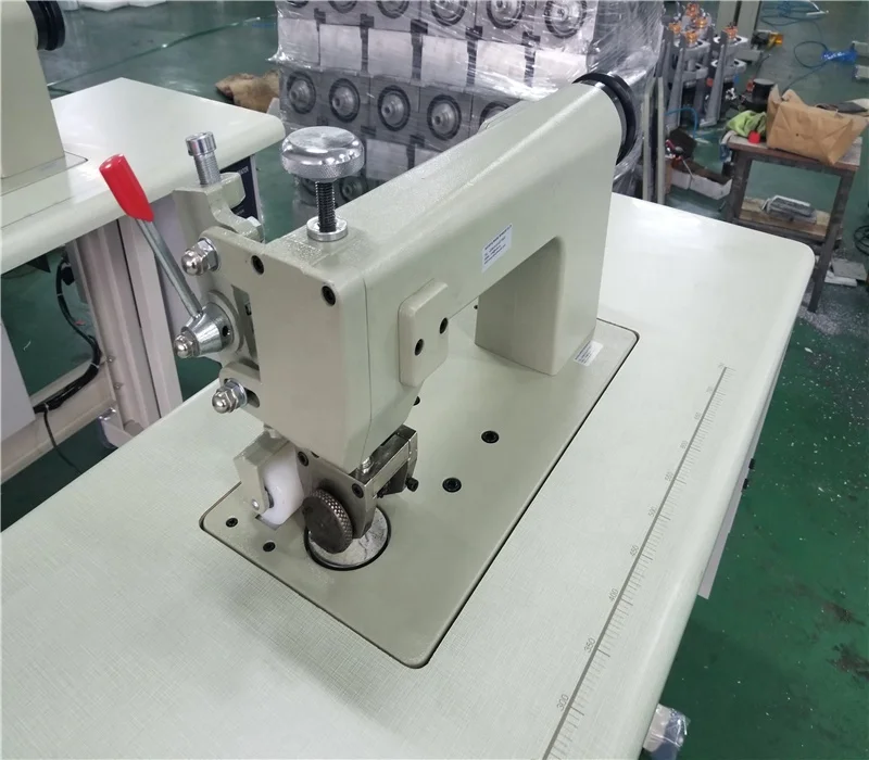 
 Best-selling in Europe ultrasonic sewing machine/ultrasonic lace sewing machine nonwoven bag  