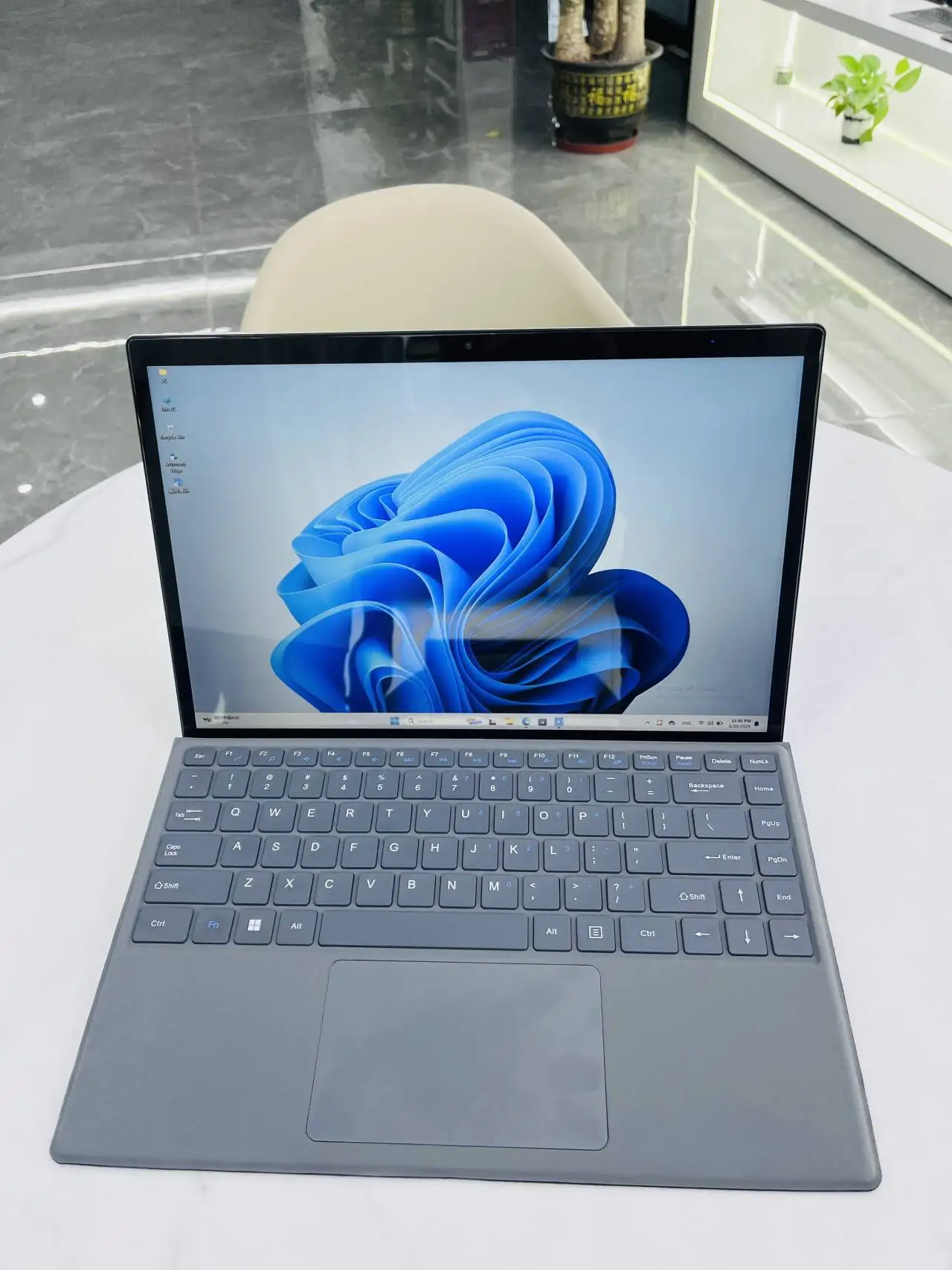 New 2-in-1 Surface Pro Touch Screen Ram16gb Rom 512gb Ssd 14 Inch Computer Portable Laptop with Detachable Keyboard