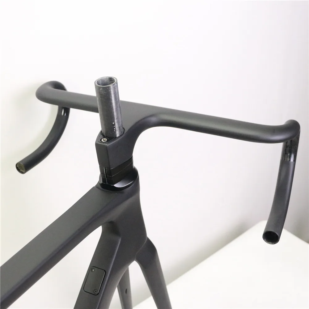 700x28c Carbon Frame Road Bicycle Bb86 Road Bike Full Carbon Internal