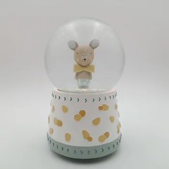 Custom Resin Snowglobe mouse waterglobe Lovely Statue Home Decor Gifts baby holidays gift