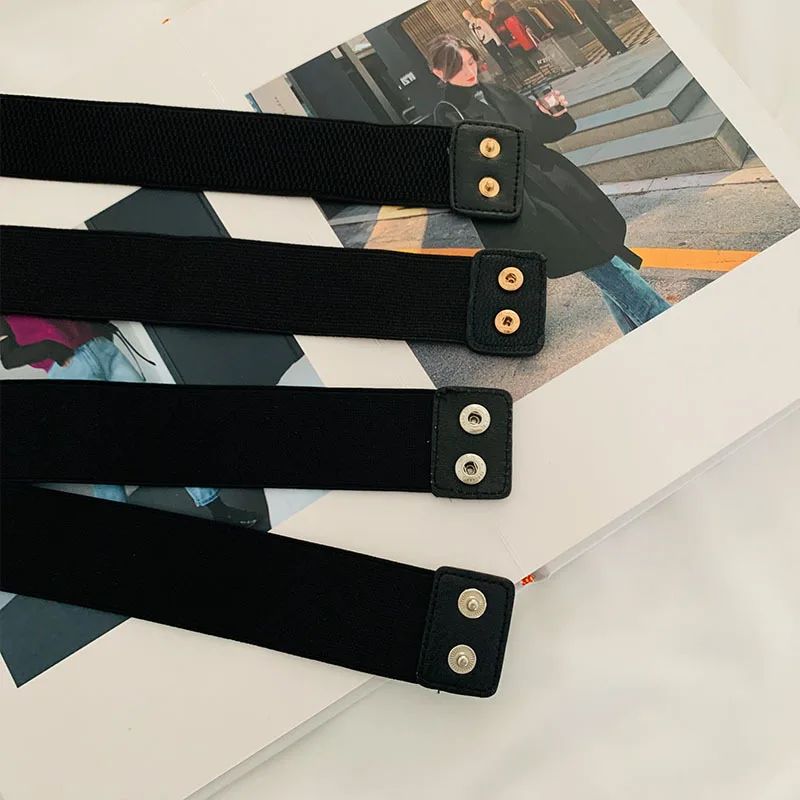 Женский эластичный ремень высокого качества Золотой с металлической