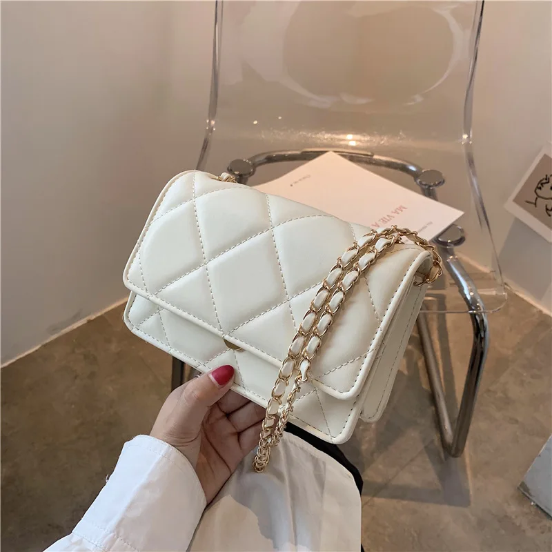 New Direct Selling Paper Rope Diamond-Shaped Grass Weaving Bag Mobile Phone  Change Purse for Women in 2023