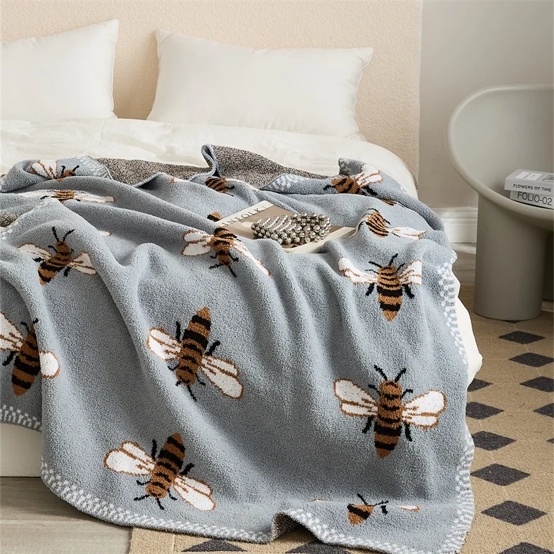 Alta qualidade 100% poliéster desenho animado animal abelha jacquard cobertor de malha para inverno e decoração de casa MF