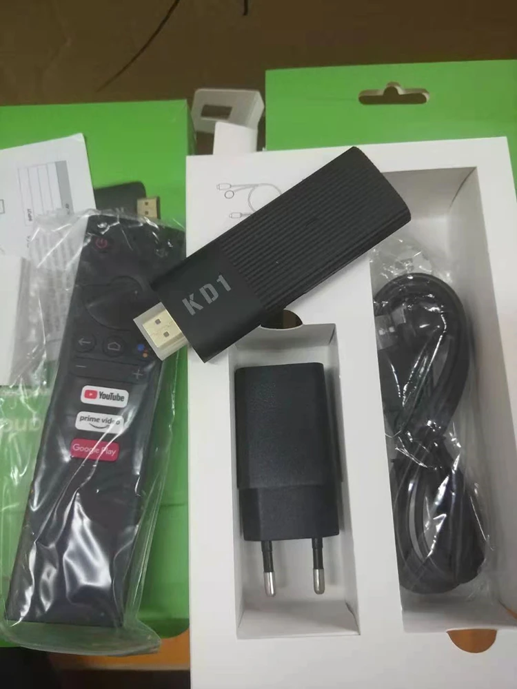 MECOOL TV STICK (2)