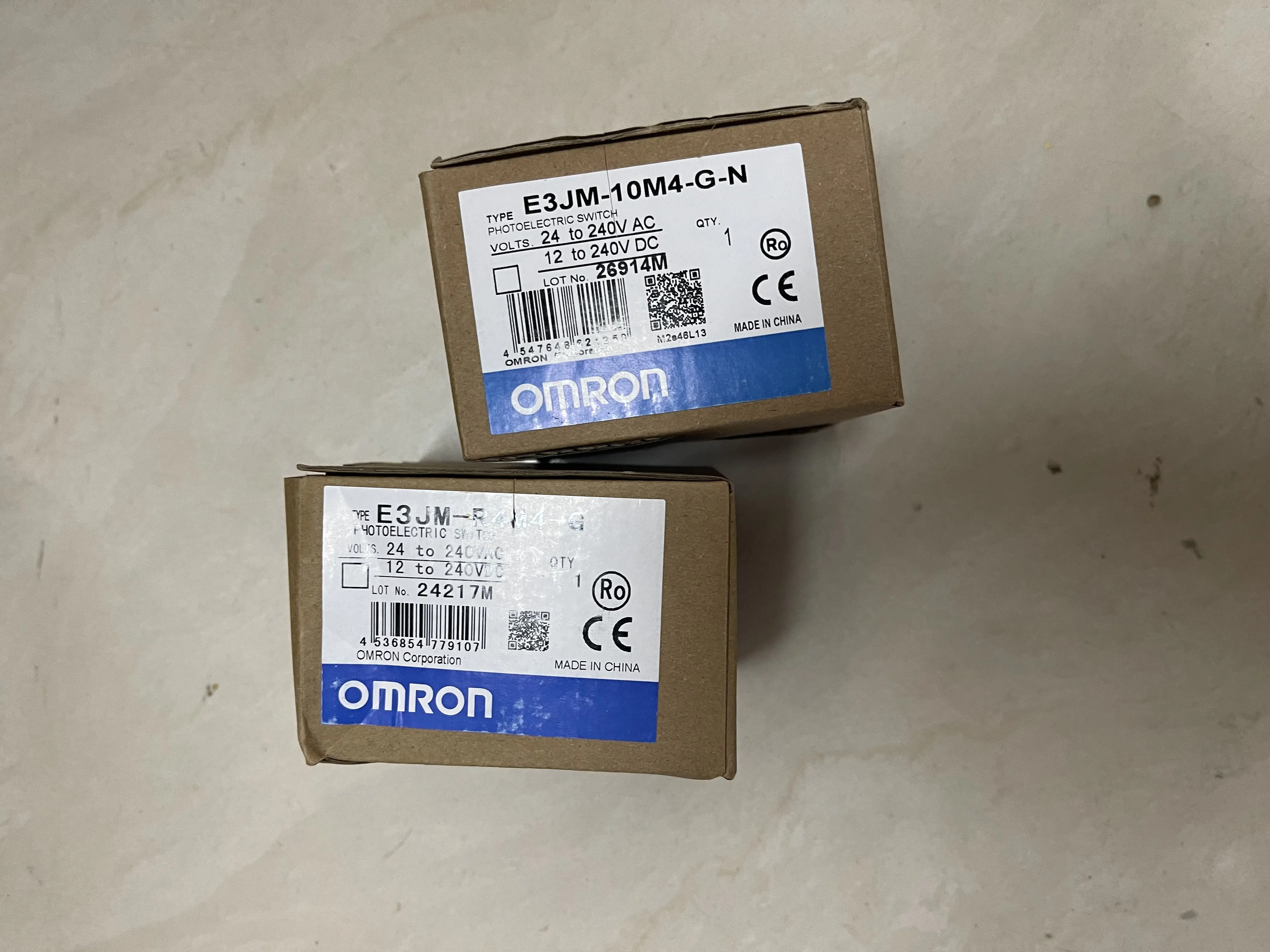 Omron Photoelectric Switch E3JM-10M4-G-N