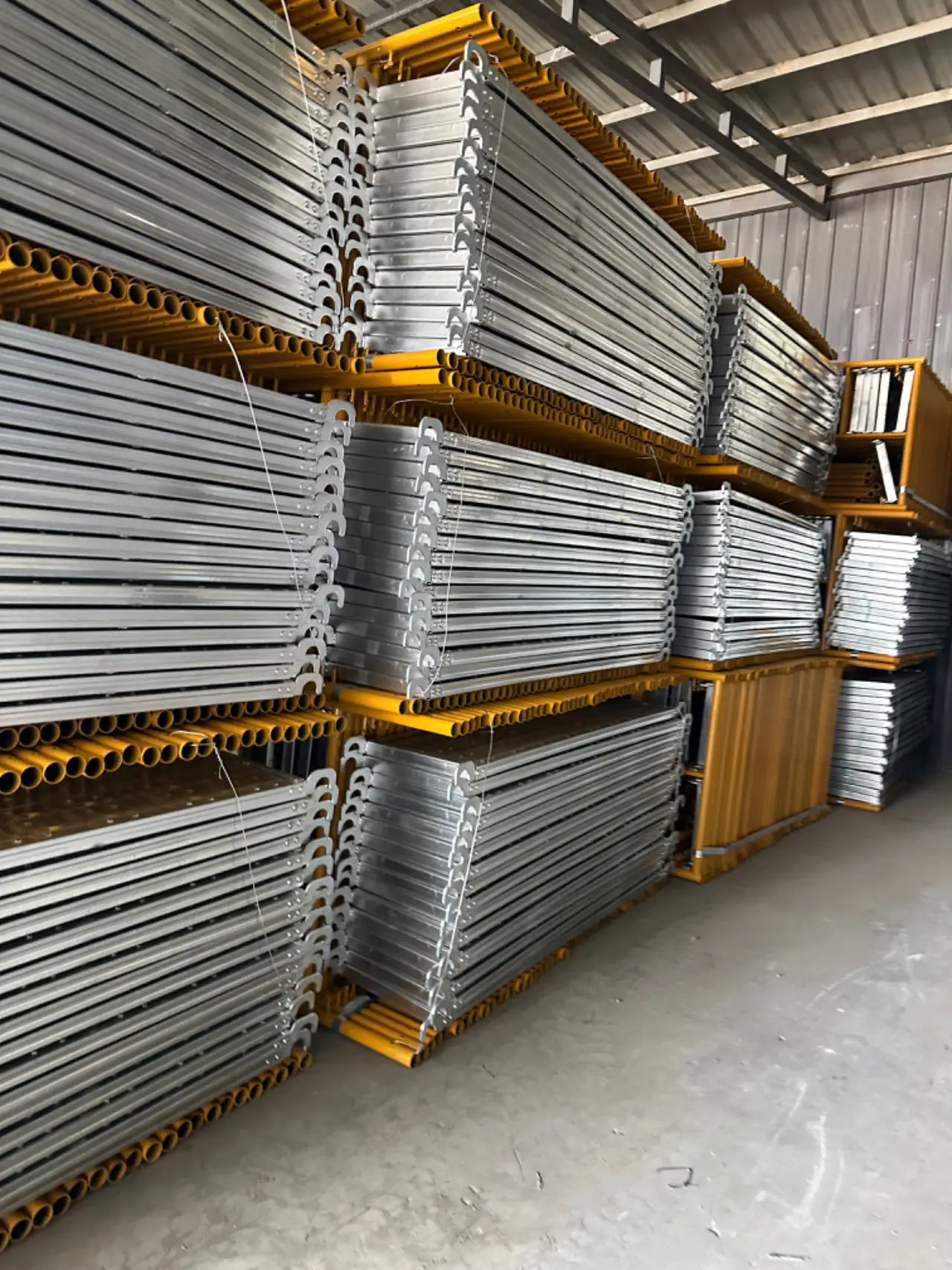 Scaffolding Tower Galvanized Powder Coated H Frame Ladder Walk Through Scaffolding Andamios for Construction Scaffolding Set