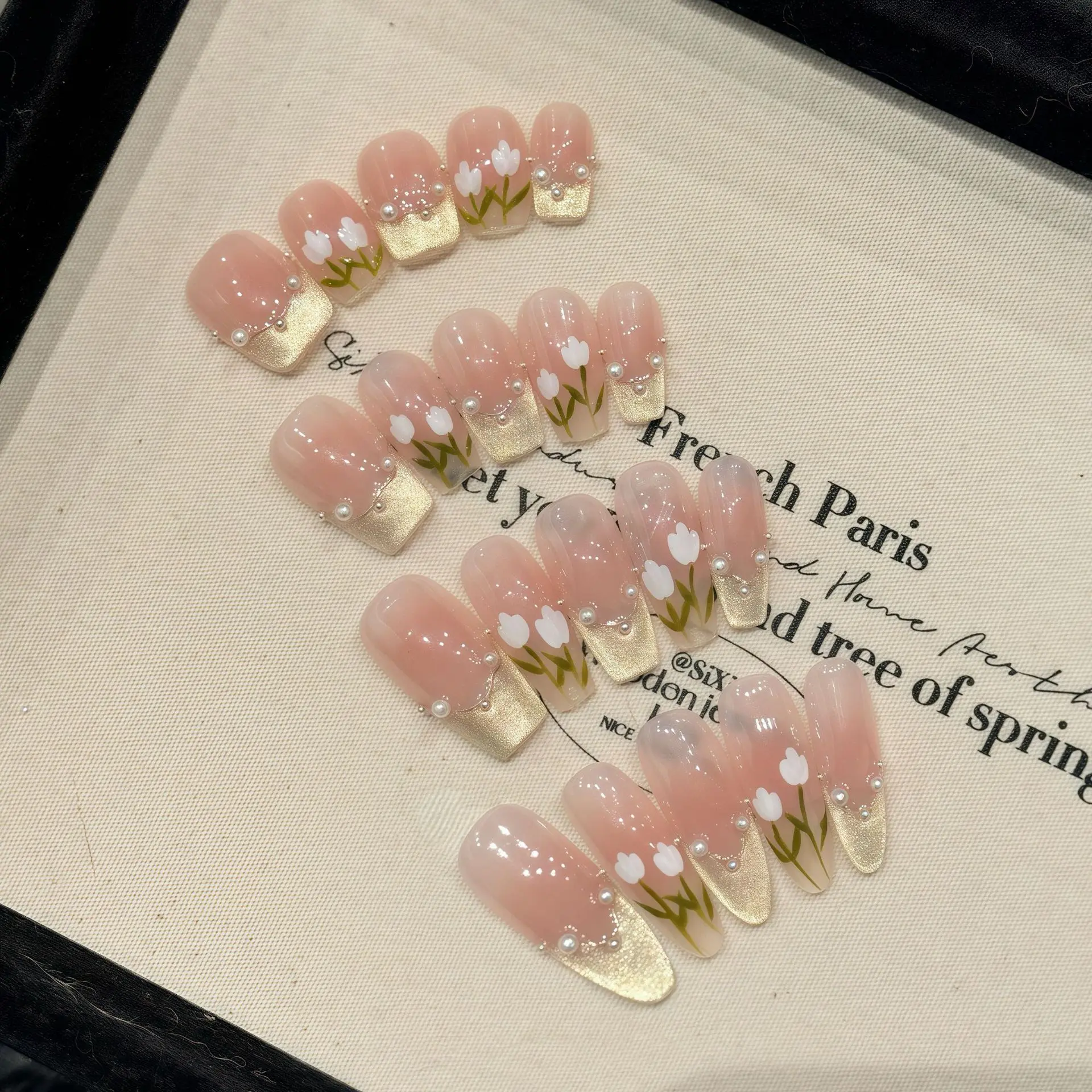 Spring Tulip Cat's Eye Pearl 10pcs Handmade Acrylic Fingernails Wholesale  False Nails Designer Press on Nails