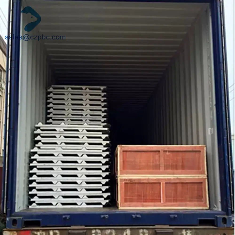 Customized PU Foam Polyurethane PUR PIR PUF Insulated and Fireproof Corrugated Sandwich Panels for Ceiling
