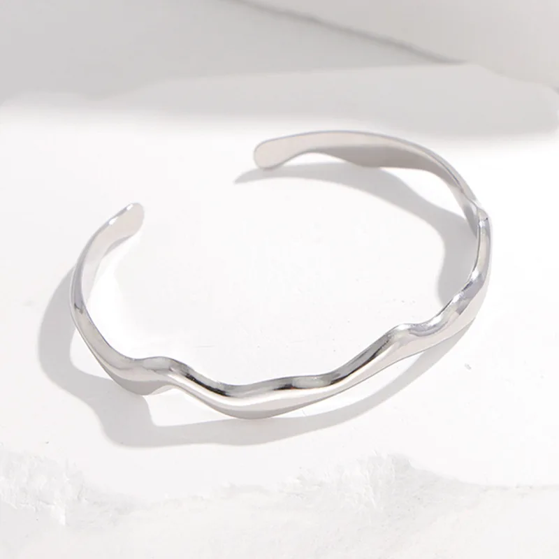 Simple New Design Irregular Wave Shaped Stainless Steel Bracelets for Women Ins Fashion Jewelry Bracelet Accessories