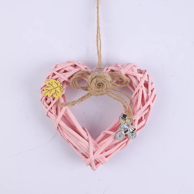 best selling factory wholesale hand woven wicker willow decorated heart
