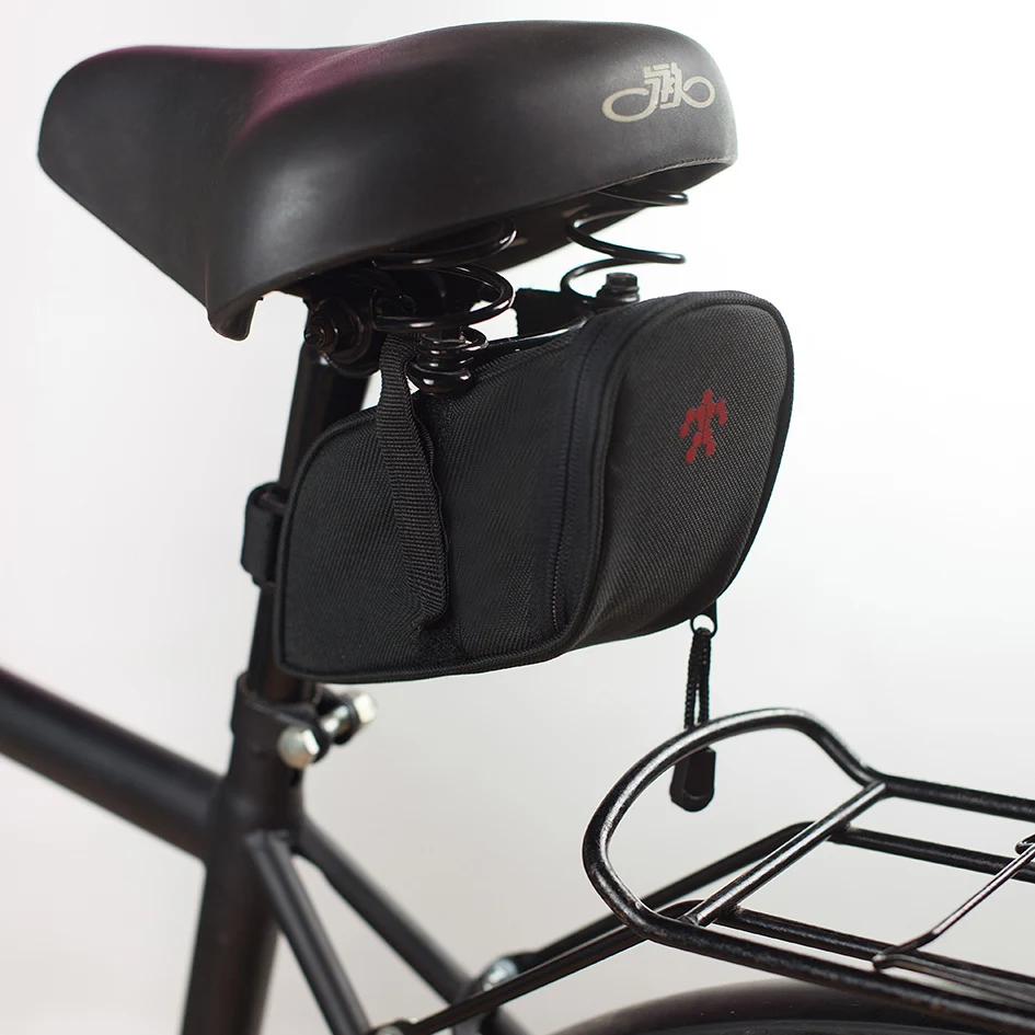 bike seatpost rack and bolsa