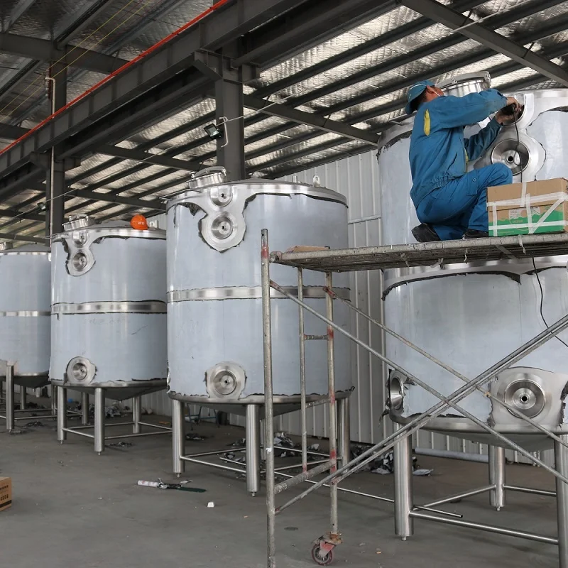 Шоколад, бак для хранения массы