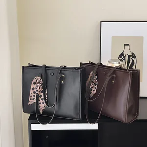 The 2026 Winter New Women's PU Tote Bag a Large-capacity Trendy Single-shoulder Bag for Students Women Sac