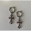 Pendientes de cruz rosa