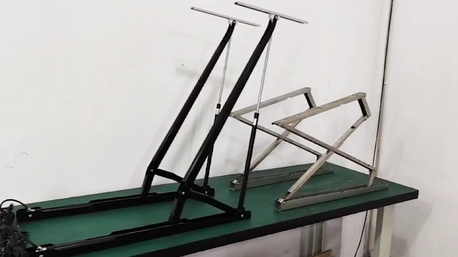 Cartuator Electric Roof Lift System X02 is designed for camper van