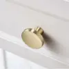 ทอง