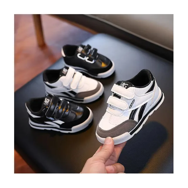 Wholesale mesh Baby Girls Sports Shoes Leather Flats Kids Sneakers Black and White Children kids School casual shoes