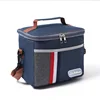 Marque de ceinture bleu foncé
