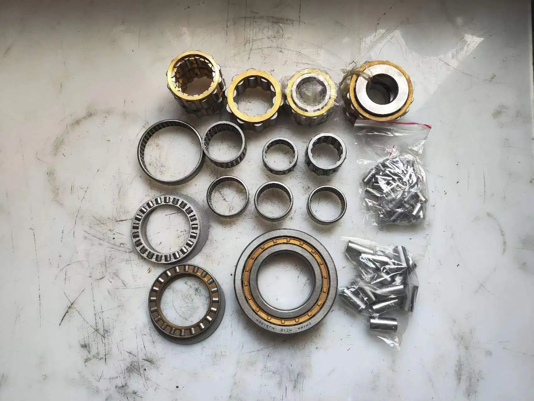 Loader, Roller, Grader, ZF Gearbox 4WG200 6WG200 WG180 YD13 DB132 YL13 Gearbox Spare Parts