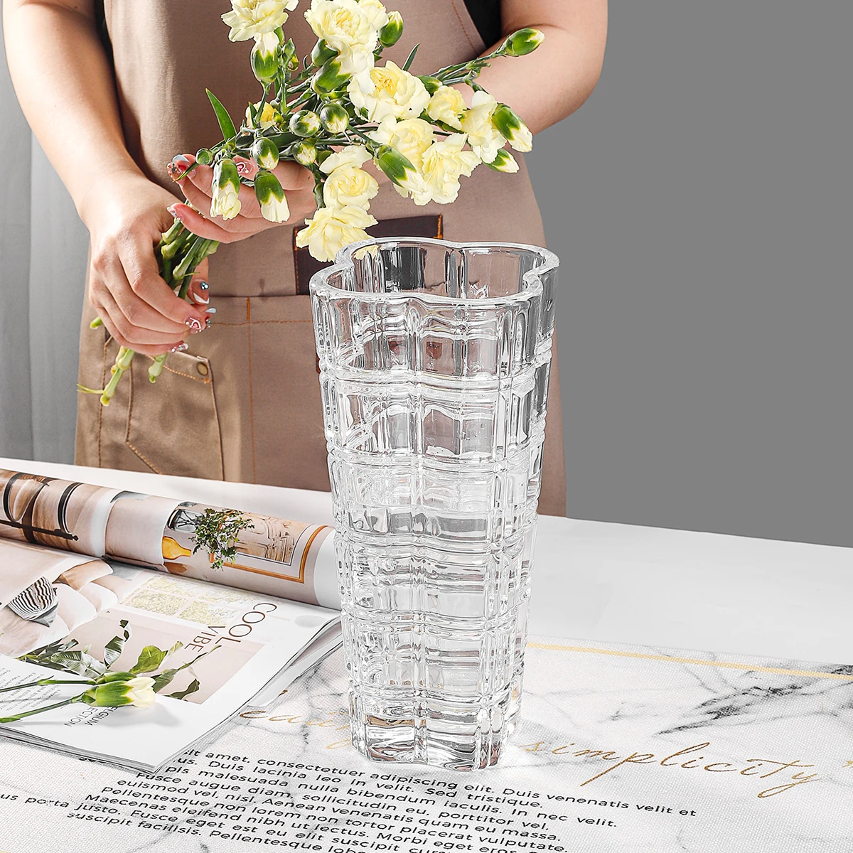 花瓶 スモーク クリスタルガラス 花瓶 美品 です。 ガラス瓶結婚式の装飾クリスタル安い透明ガラス花瓶ガラス花瓶
