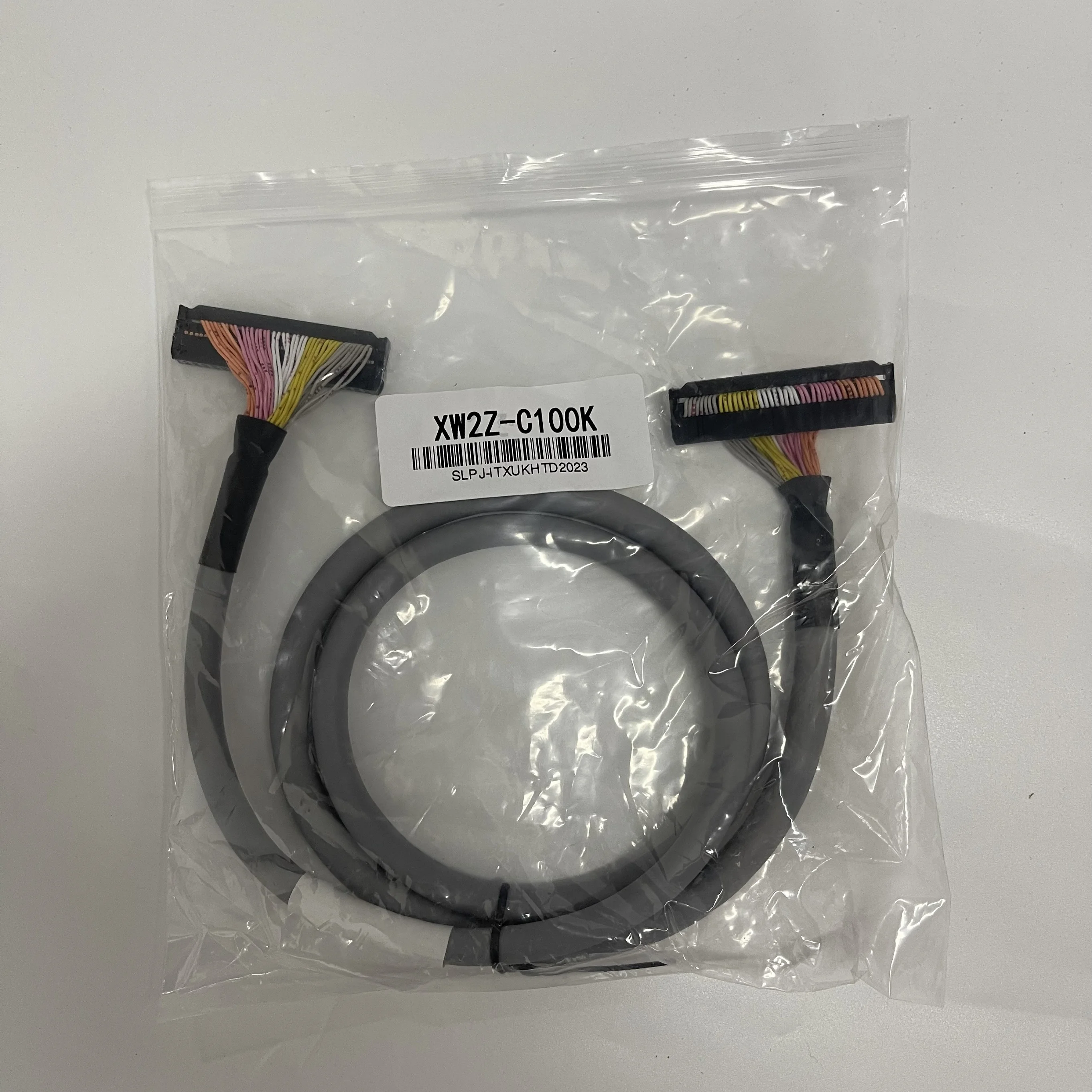 Omron PLC Connection Cable XW2Z-C100K