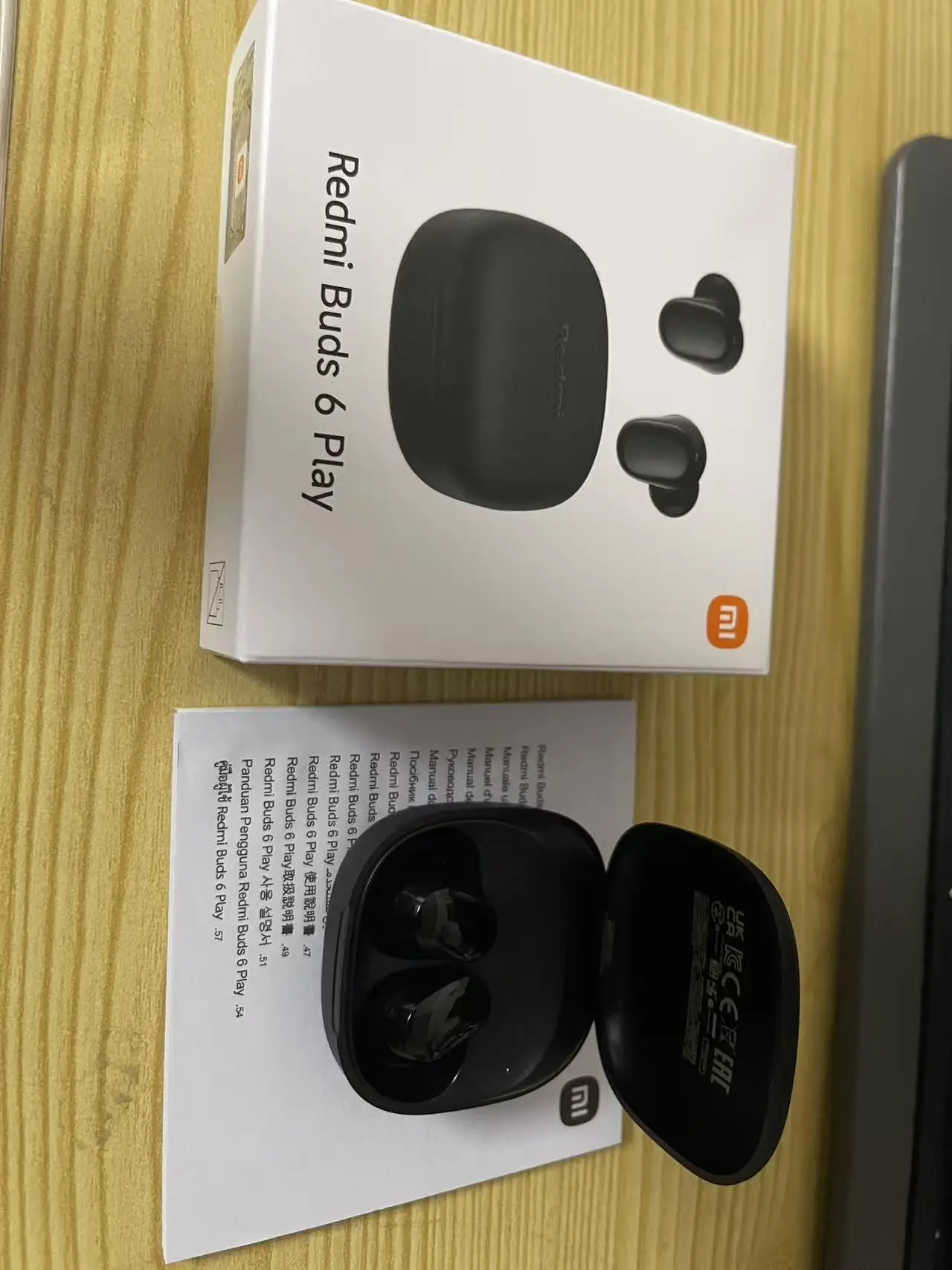 Redmi Buds 6 Play Bluetooth Wireless Headphones With Long Battery_voghion.com