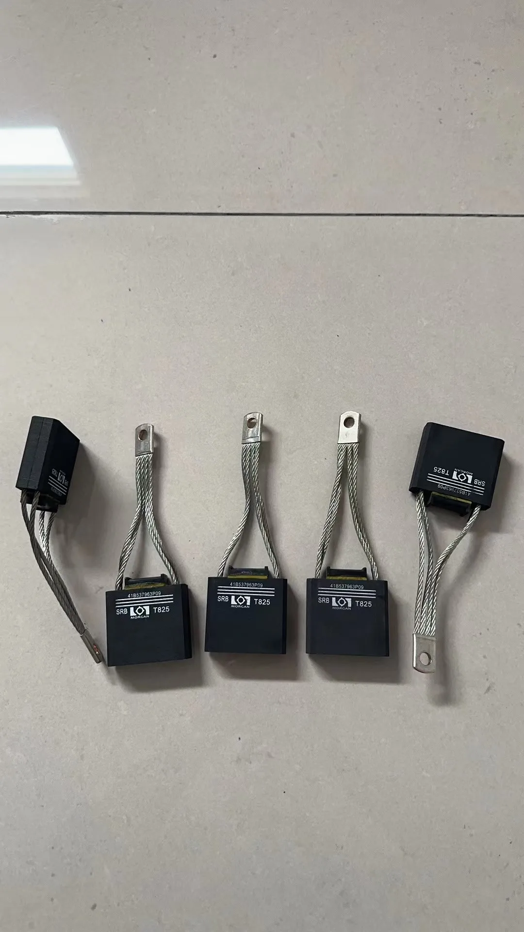 T825 Electric Grounding Carbon Brush Buy Mc79p Carbon