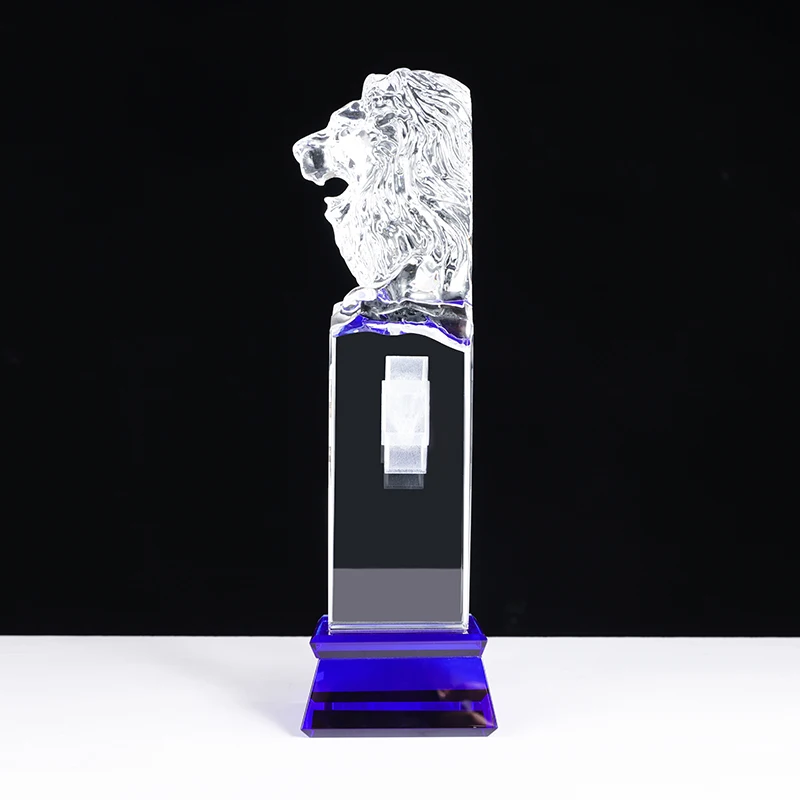 Factory wholesale custom crystal model statues carved k9 crystals special design horse glass trophy details