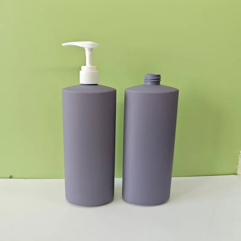 500ML 750ML HDPE Cosmetics Packaging Soft Touch Shampoo Bottle Shower Gel Bottle With Pump
