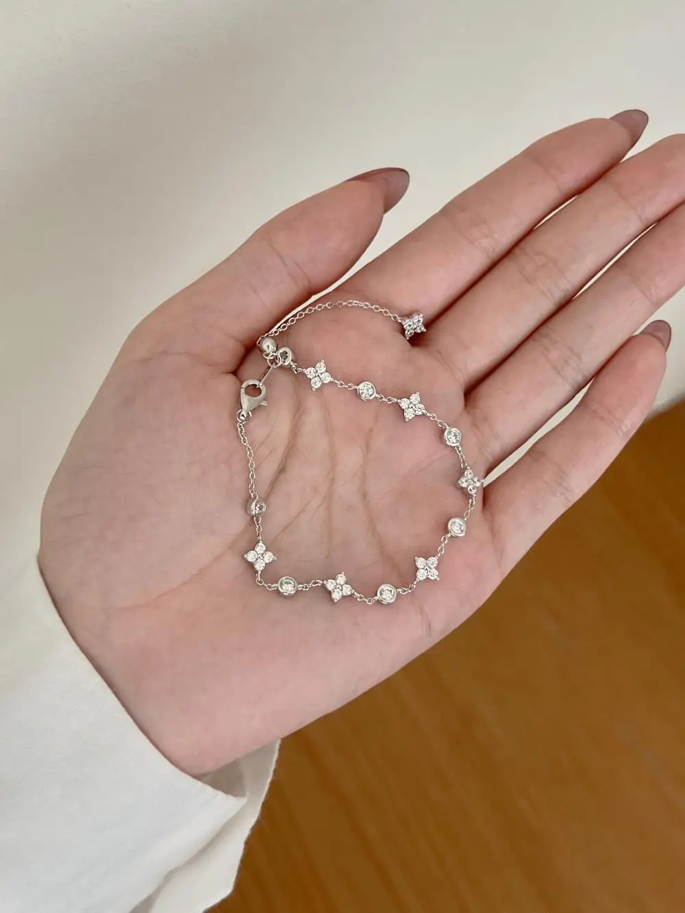 KAKODIY fashion four leaf clover with round zircon gold plated 925 Sterling Silver bracelet detail 4