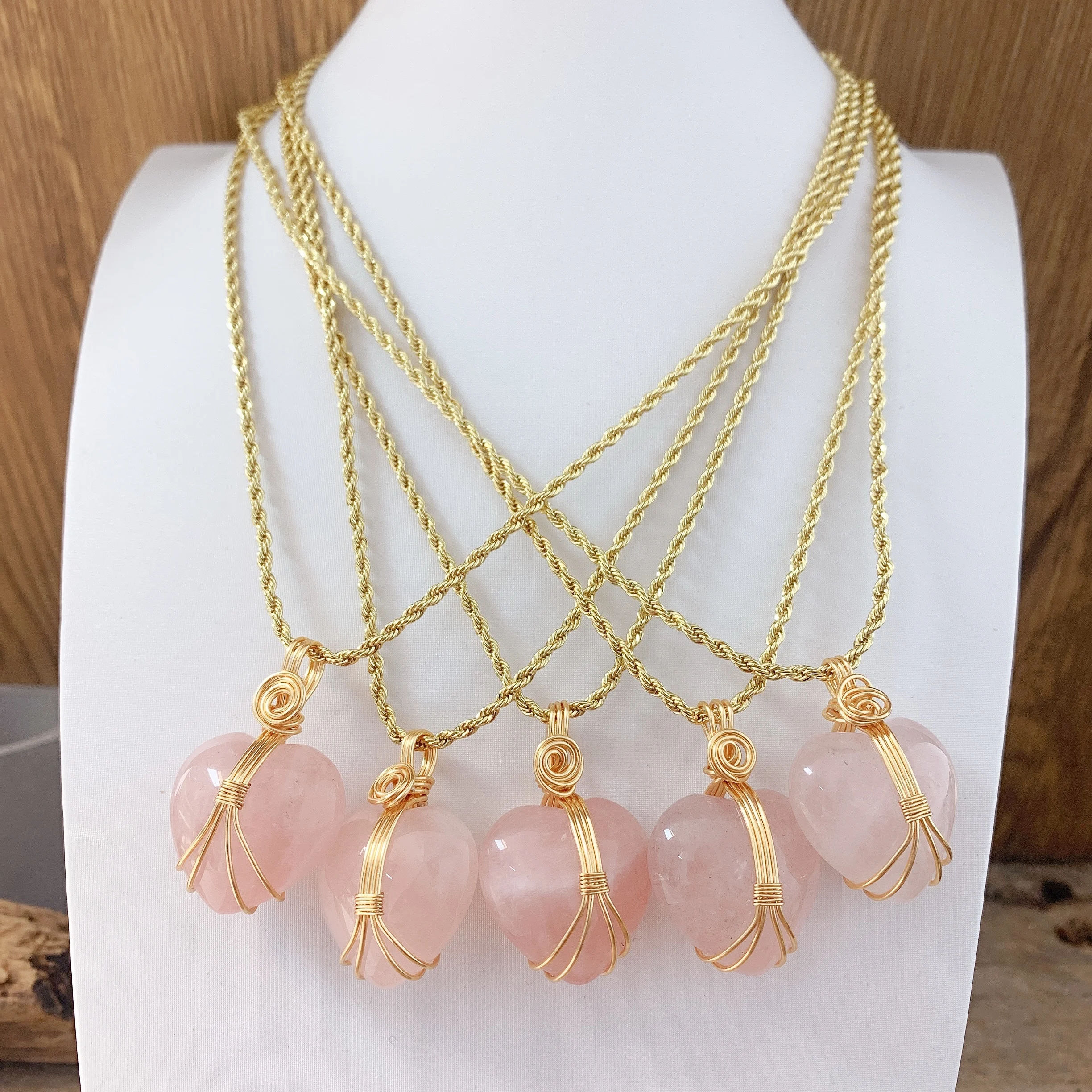 韓国発【TATIANA】Rose quartz Lock Heart Long Necklace/追跡付 ☆関税込☆TATIANA☆Rose quartz Lock Heart Long Necklace