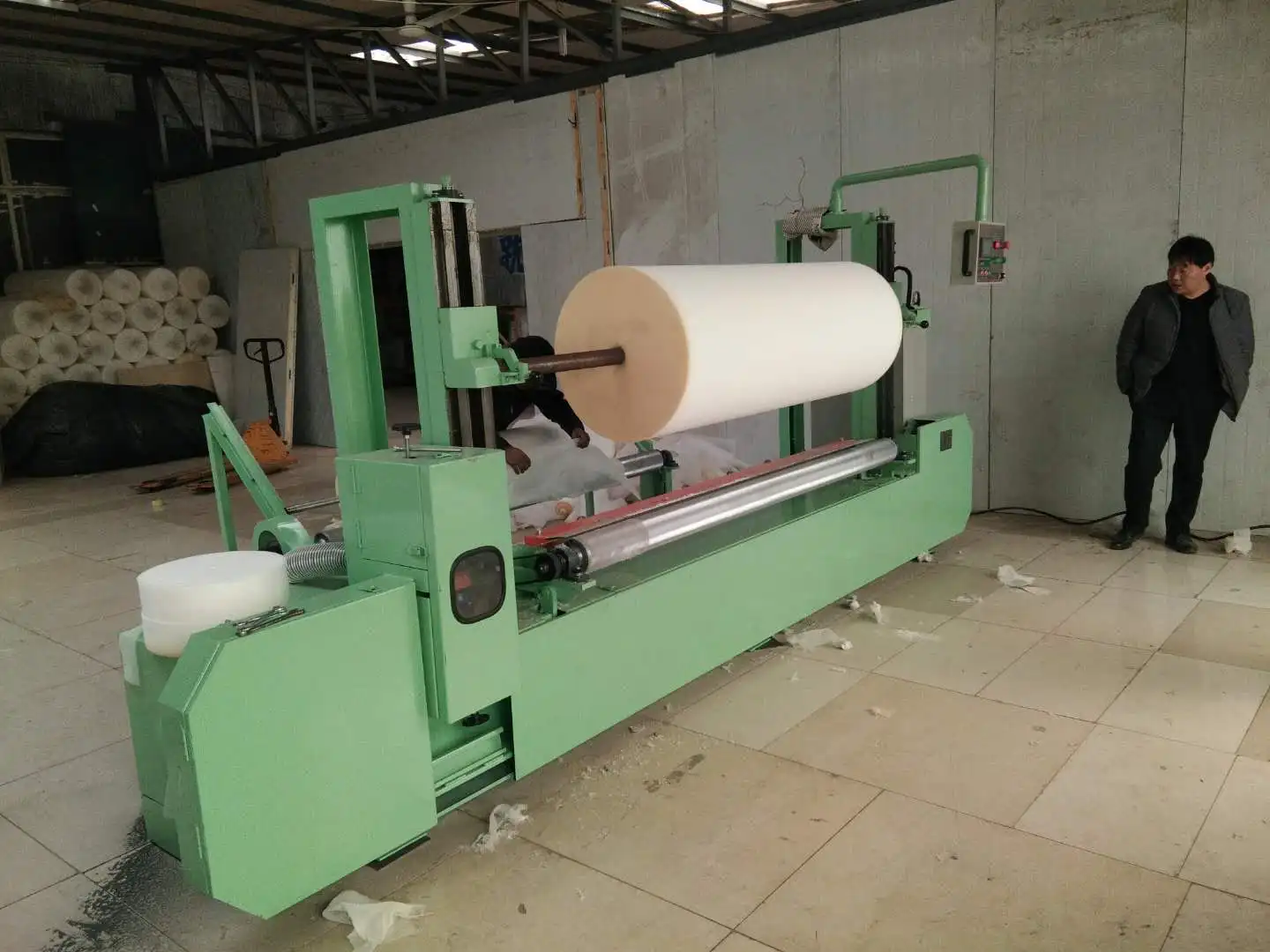 Sponge Rotary Cutting Machine Round Foam Sponge Cutting Machine CNC Computer Round Cutting Machine Round Foam Coil