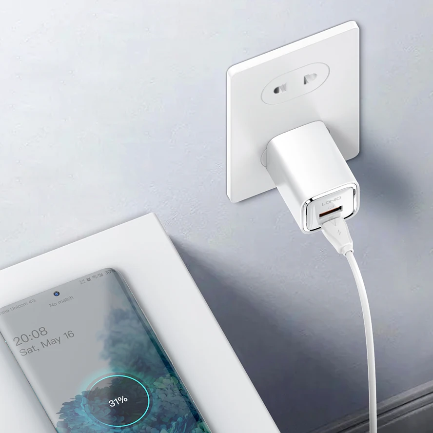 LDNIO A2317C 30W High Power Fast Wall Charger  PD QC  Fast Charging USB Port Portable Phone Fast Charger