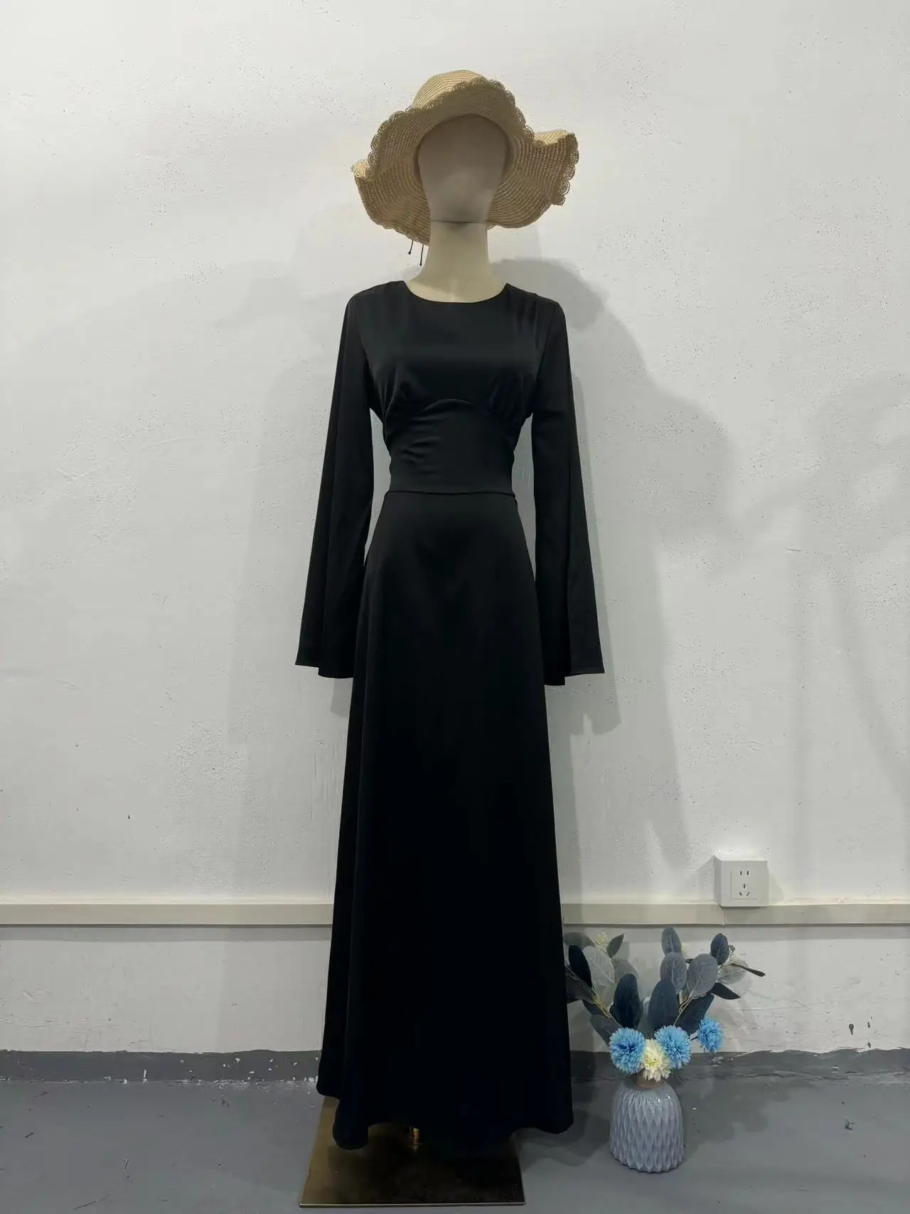 Round Neck Chiffon Evening Dress A-line Sky Blue Prom Dress Long Sleeves  Pleated Formal Occasion Evening Dresses for Women