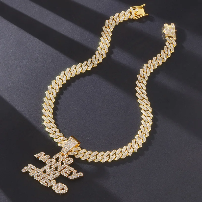 Gold And Diamond Letter Pendant Fashion Pendant With Necklace Set - Main Image