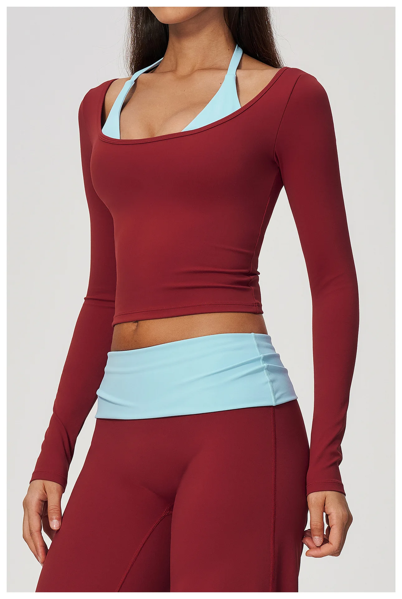 Breathable Yoga Crop Quick Dry Long Sleeve Activewear Four-Way Stretch Fitted Shirt with Thumbholes — detail