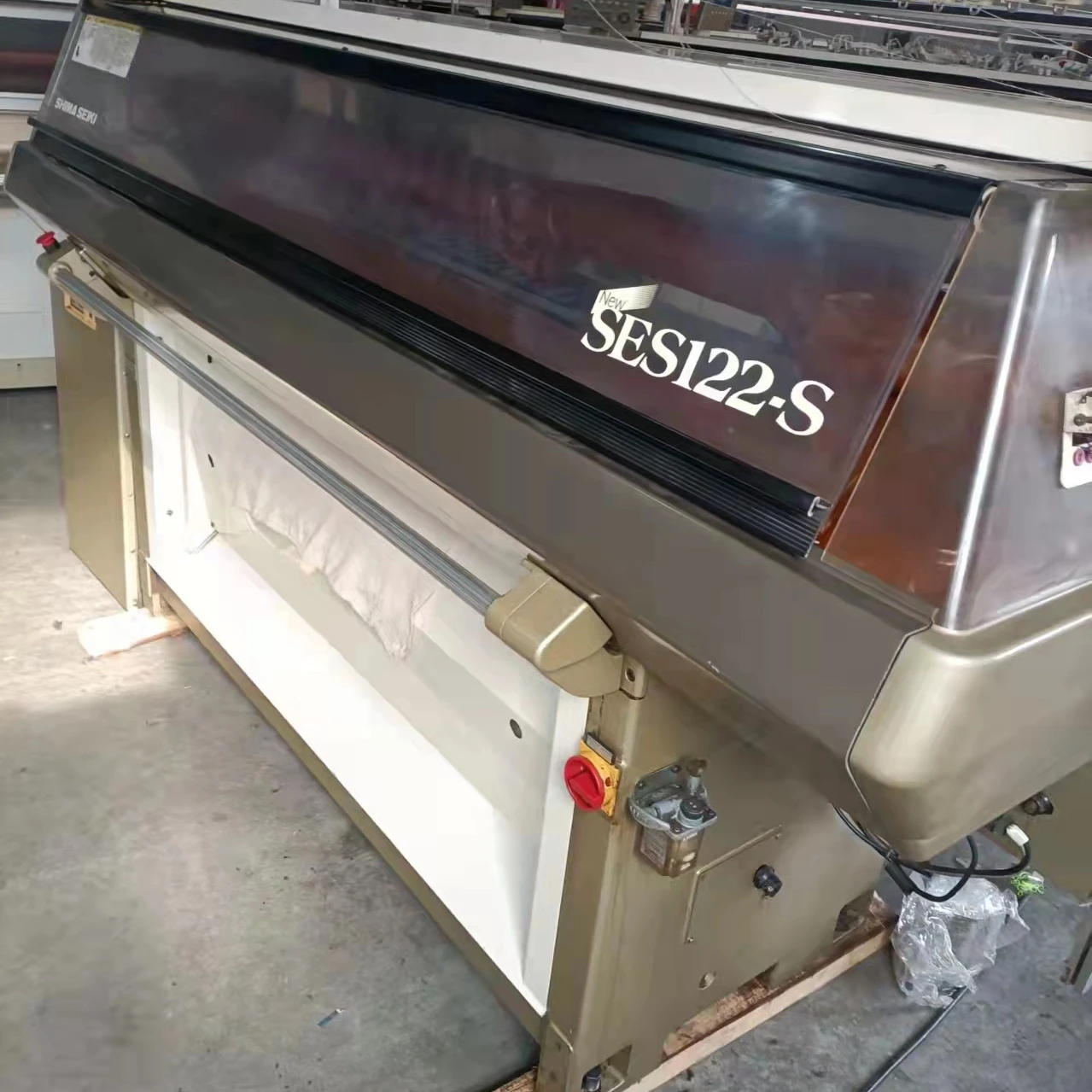 Used Shima Seiki SES122-S 12G Computerised Knitting Machine for