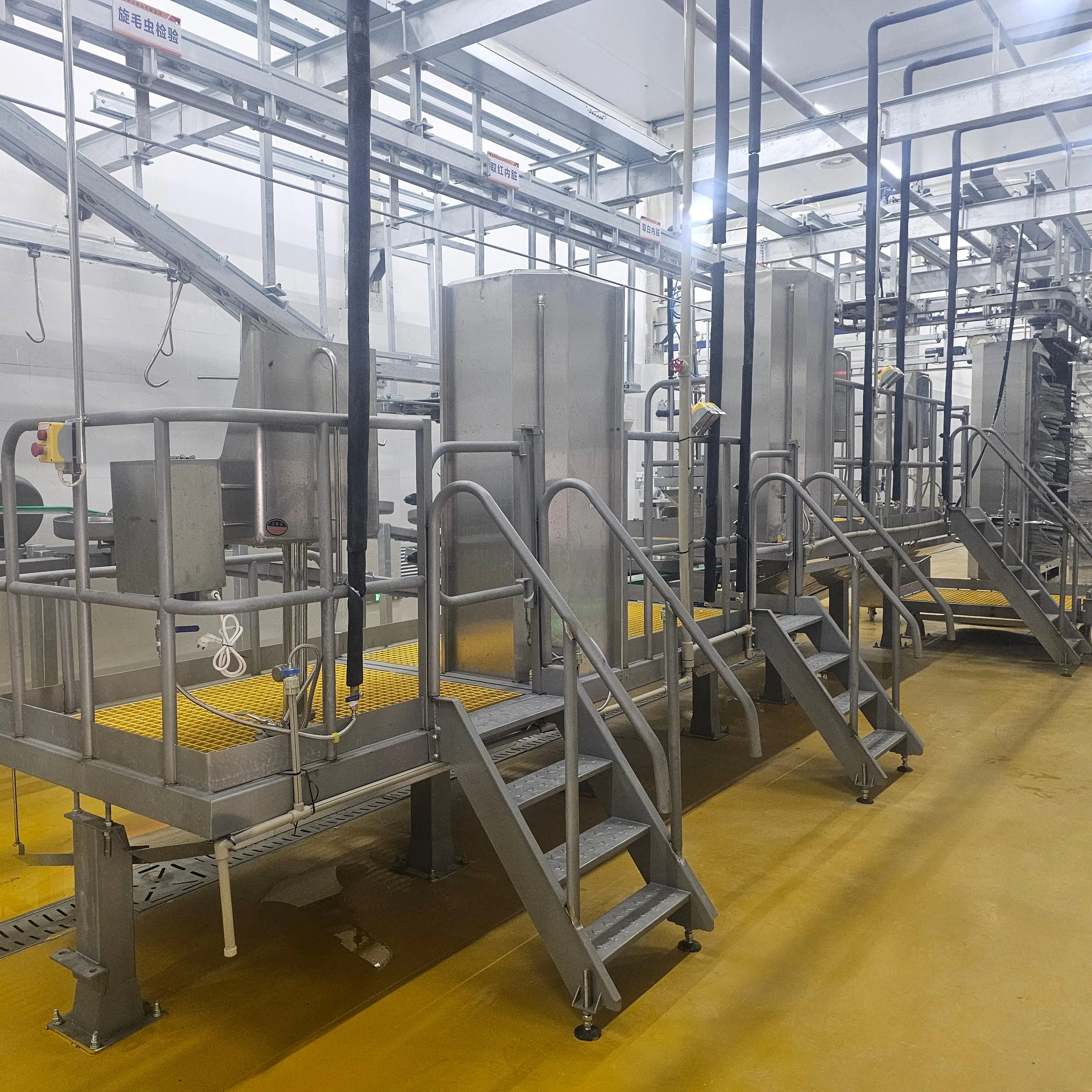 Automatic pig slaughtering equipment for modern slaughterhouses and meat processing plants Pork slaughtering