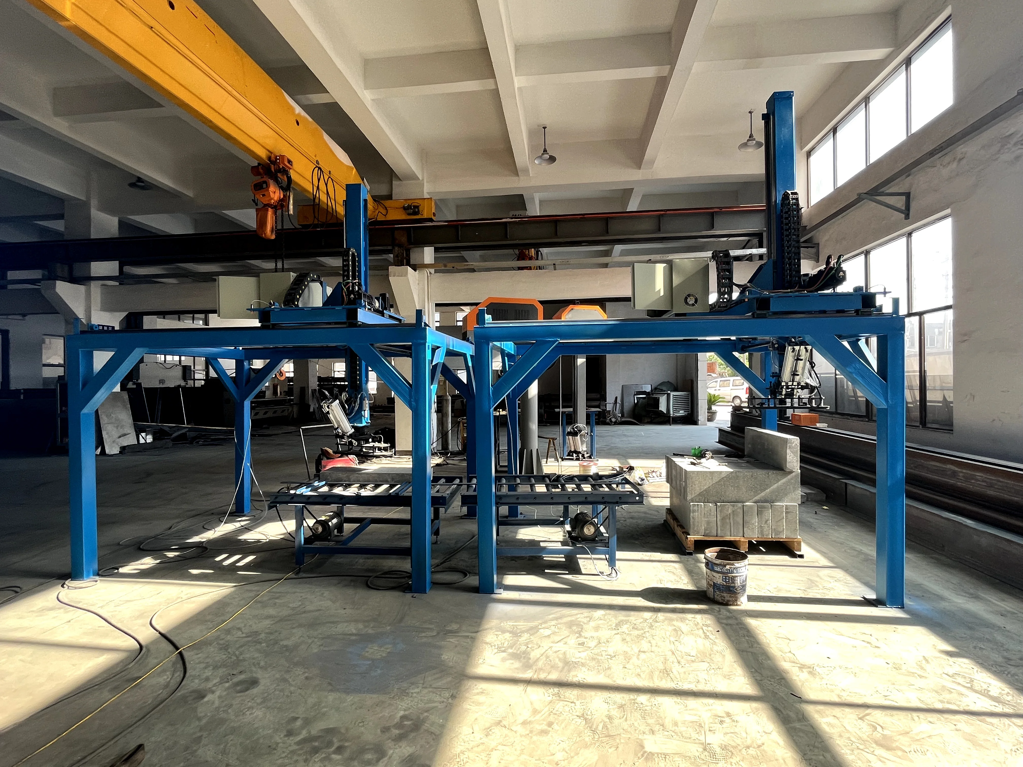 Customized Clay Kerbstone Stacker Loading Machine Hydraulic Pressure Brick Brick Stacker with Core Motor Component