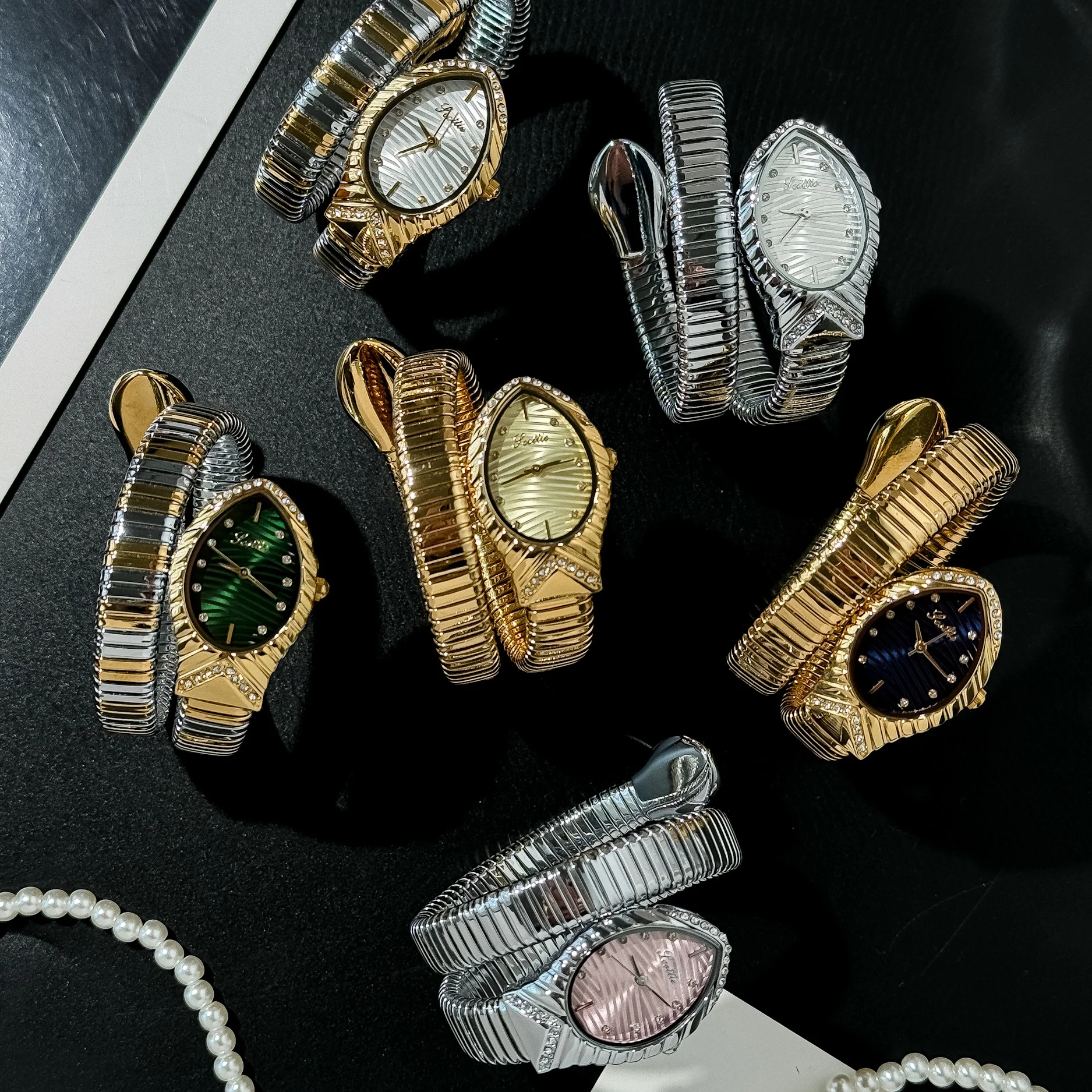 Qoo ウォッチ 9点 Scottie 9779 Women's Watch - Fashion, Luxury, and Temperament