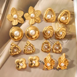 Global Best Seller High-Grade Stainless Steel Geometric Flower Shape Pearl Earrings Luxury Stud Earrings for Women Trendy Style