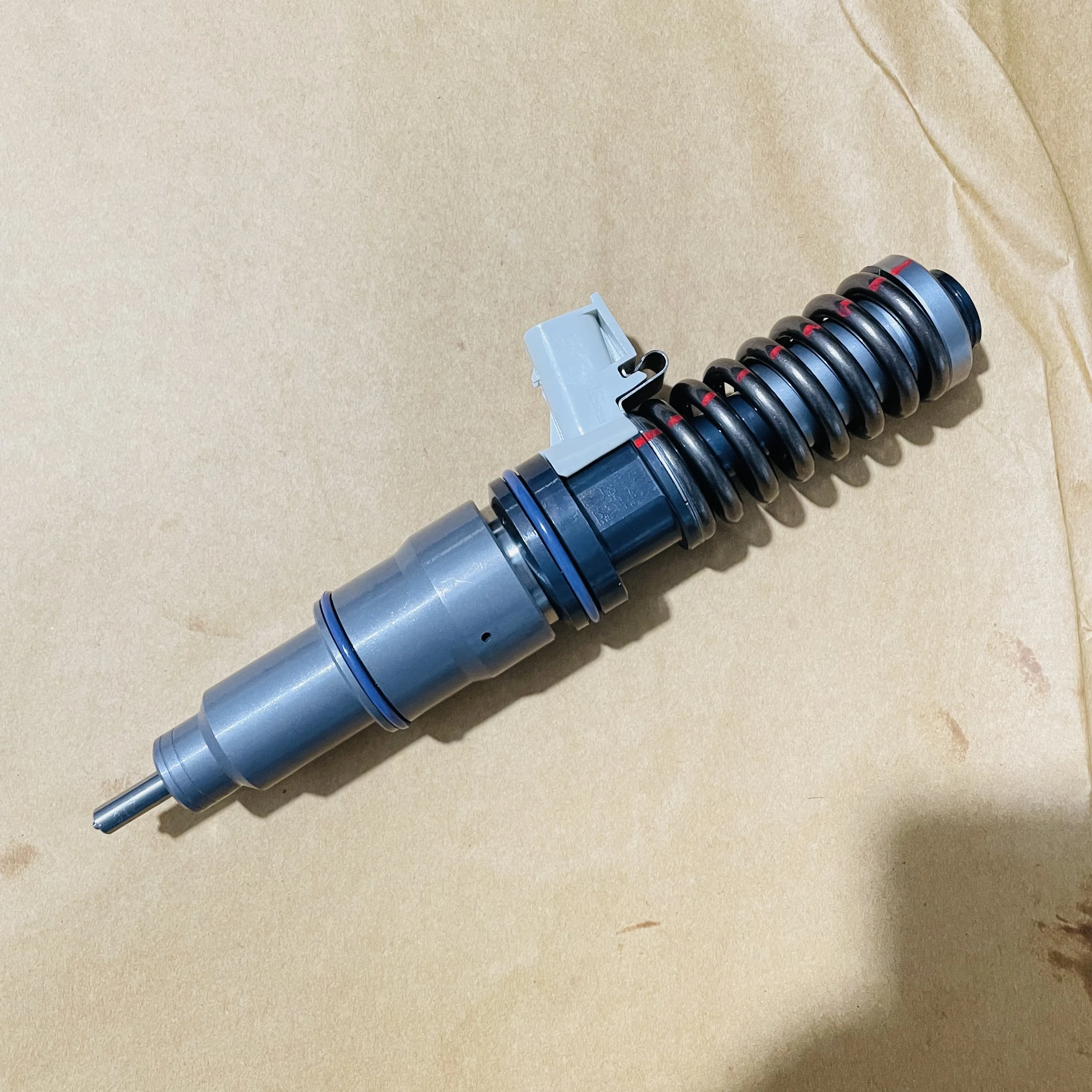 Fuel Injectors for Volvo D13A D13D Engines - Reliable