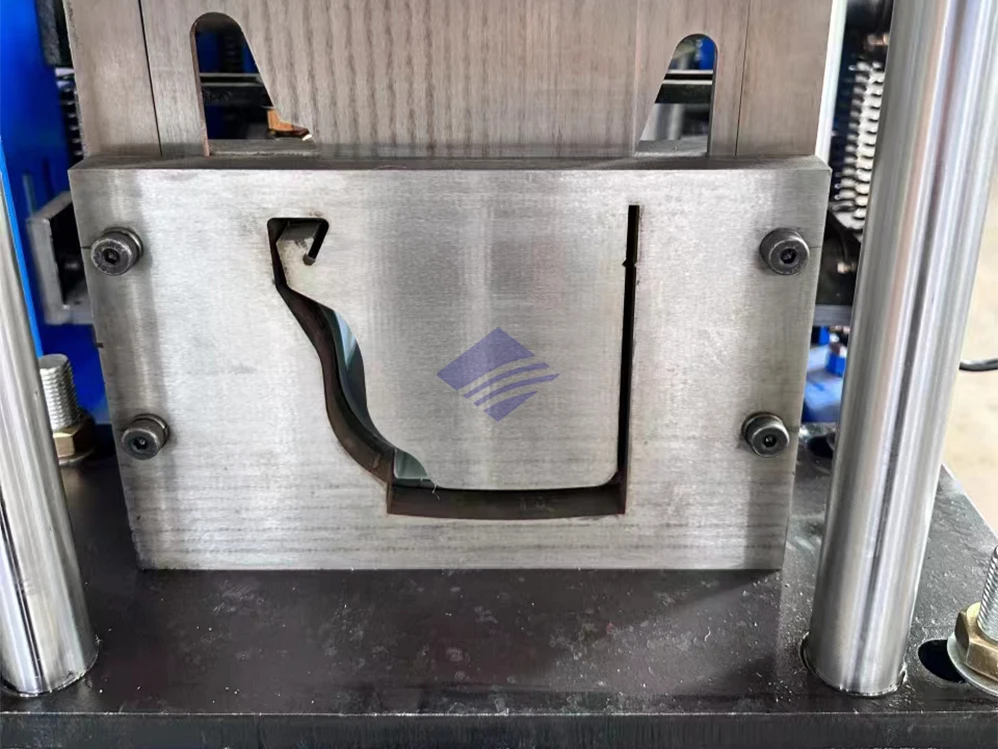 Metal K Style Rain Gutter Profile Cold Rolling Forming Machine Aluminium Roof Gutter Making Machine