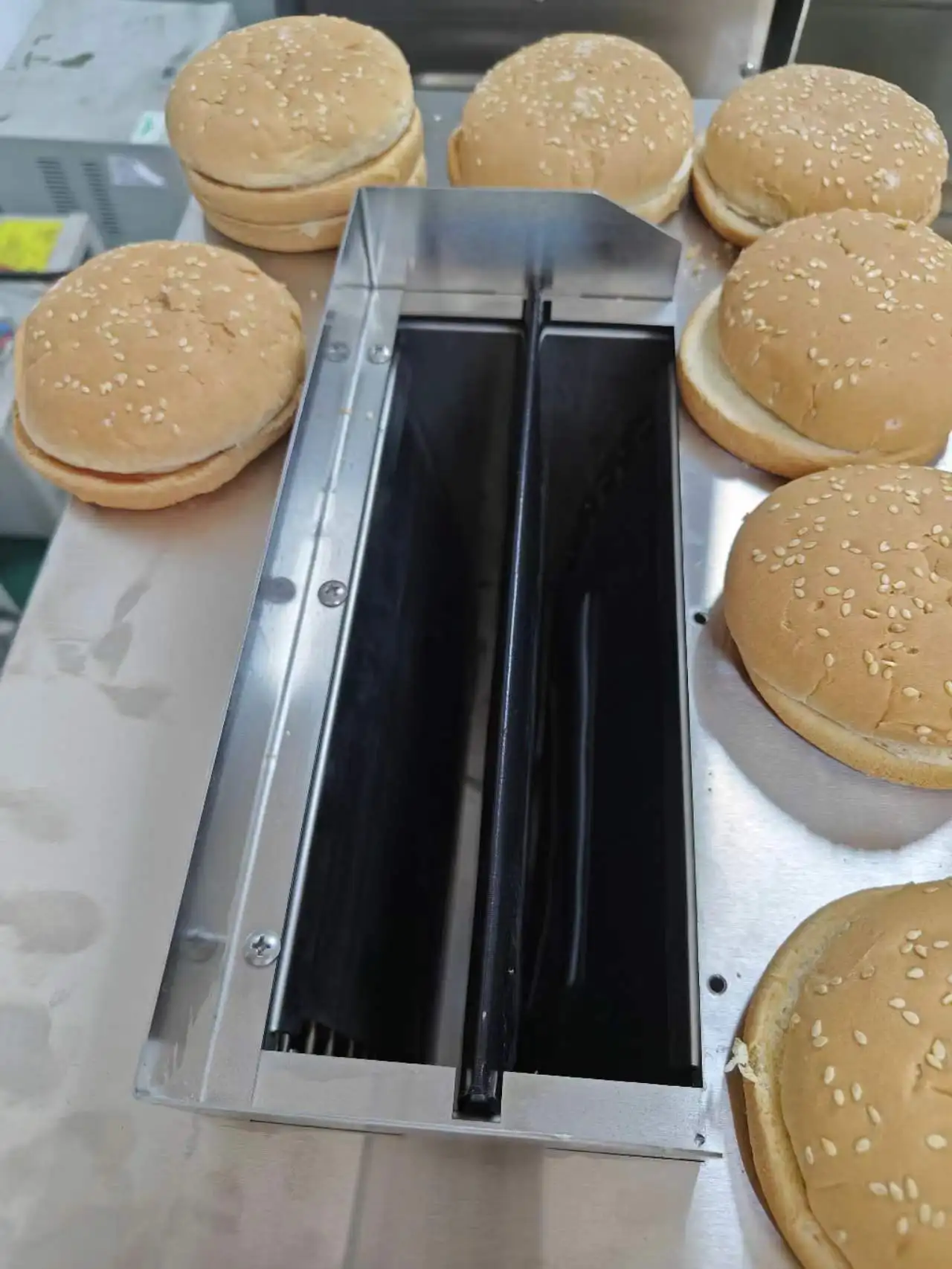 Automatic Hamburger Conveyor Stainless Steel Table Top Burger Bun Heater  Fast Food for Electric Hamburger Bun Toaster