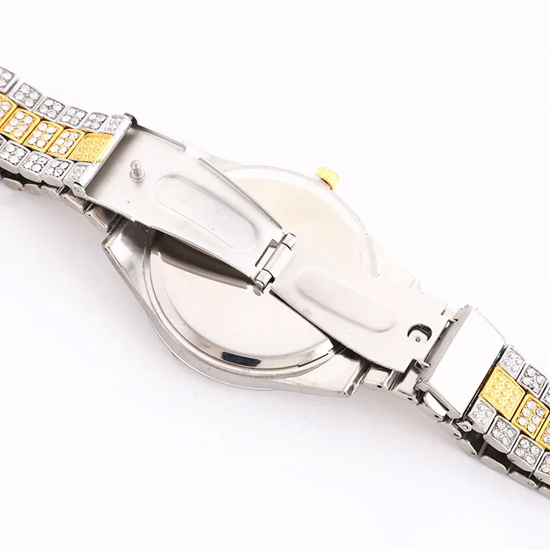 Wholesale  Hip Hop Luxury Watch Bling Iced Out Full Diamond Quart Watches for Men and Women ACCESSORIES