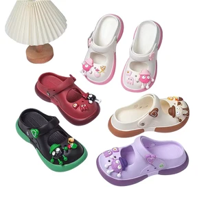2026 Factory Custom Non-slip Surgical Clog and Hospital Medical Clogs Nurse Clogs
