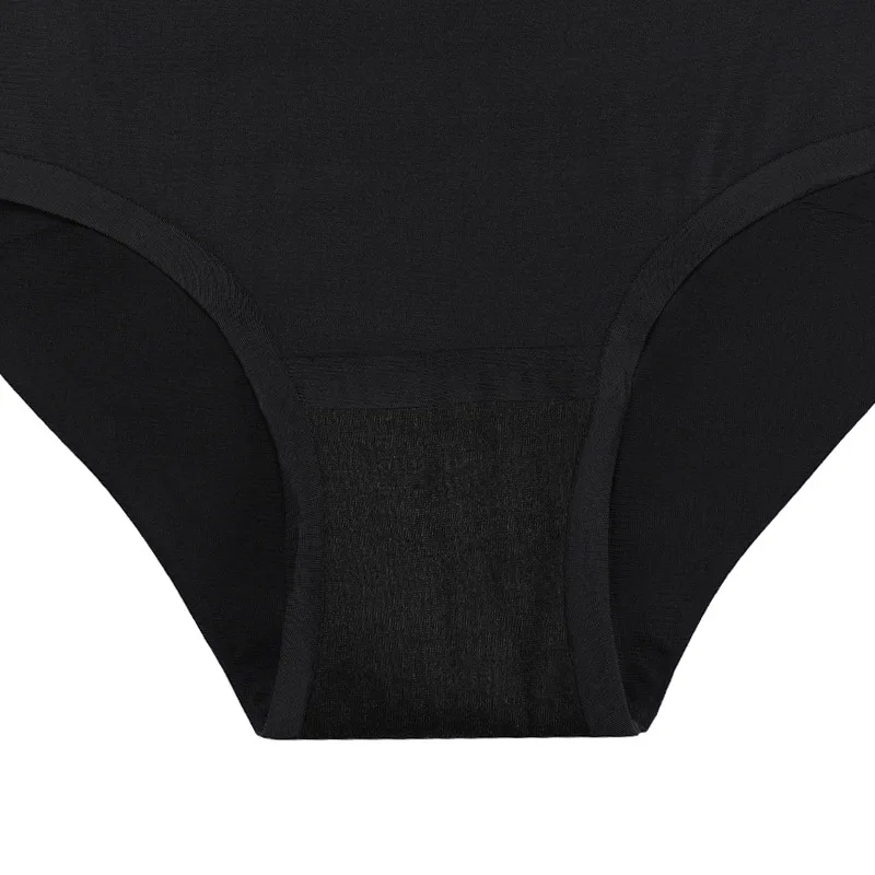 Plus-Size High-Waist Period Brief colour and size reference