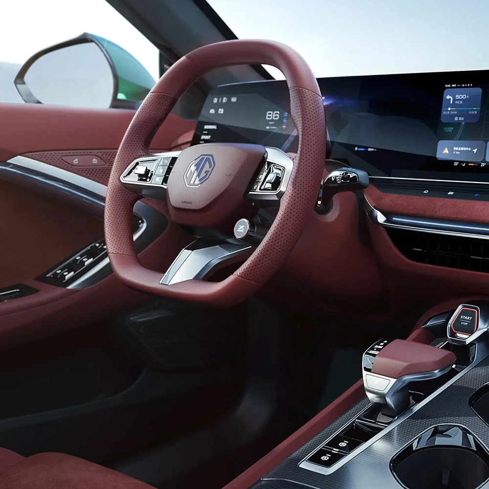 Made in China 2025 MG7 new car  hot new car in the Middle East region MG7 2025 2.0T 405 AT Luxury Edition