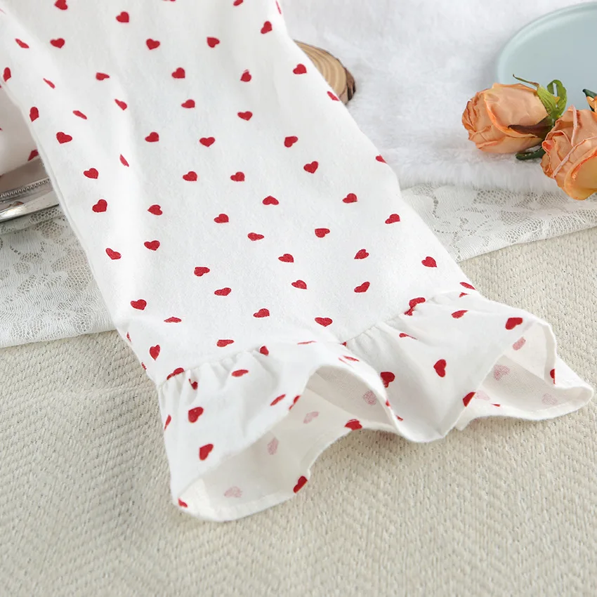 Women's printed breathable comfortable soft long-sleeve pajama  with long pants, suitable for both home and outdoor wear. — detail